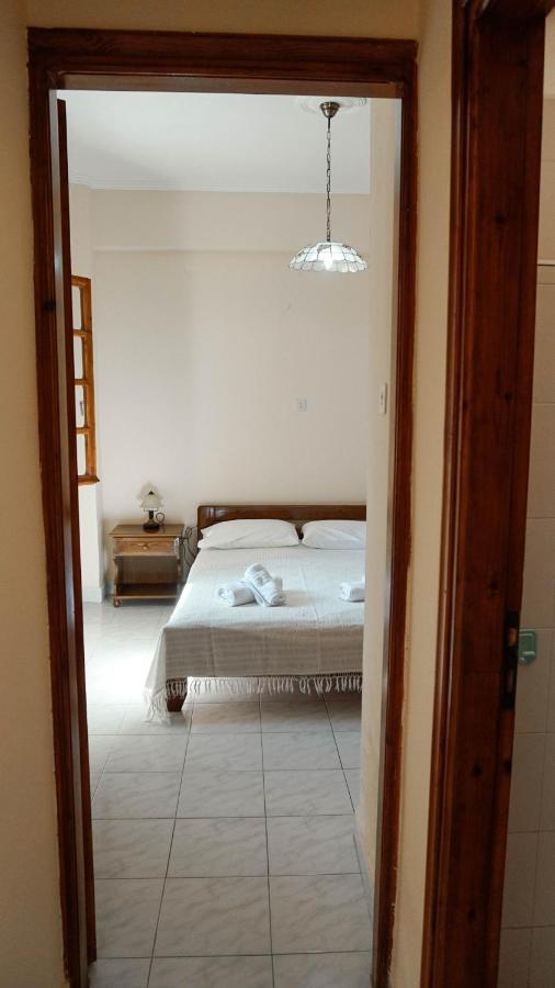 Soula Rooms Kini Exteriör bild