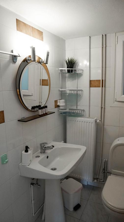Soula Rooms Kini Exteriör bild