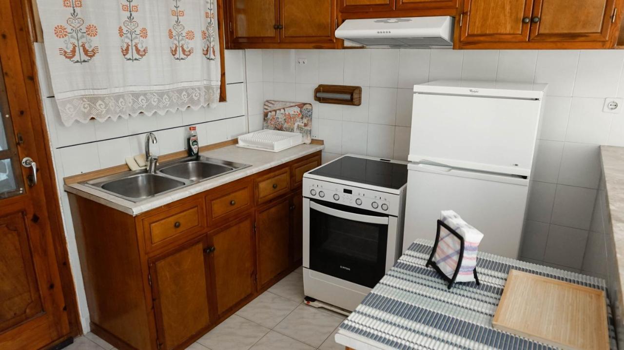 Soula Rooms Kini Exteriör bild