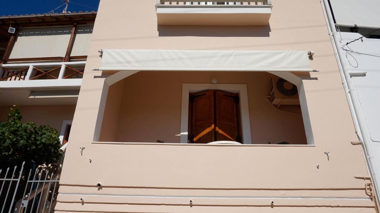 Soula Rooms Kini Exteriör bild